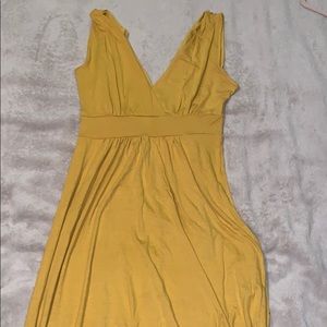Mustard yellow maxi